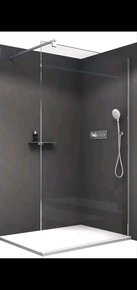 Sicherheitsglas Scheibe begehbare Dusche in Hecklingen