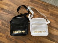Adidas Crossover Handtasche 29x30 cm schwarz weiß Thüringen - Wurzbach Vorschau