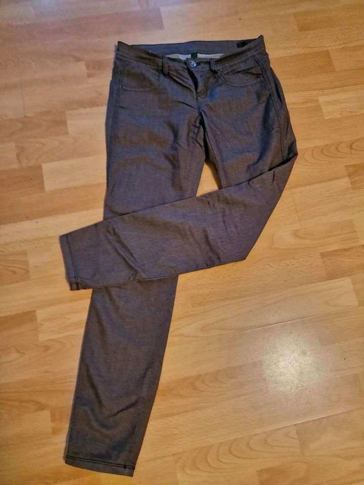 Skinny Jeans von Benetton, braun, Gr. 28 in Lüdenscheid