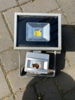 LED aussenstrahler funktionsfähig Nordrhein-Westfalen - Oberhausen Vorschau