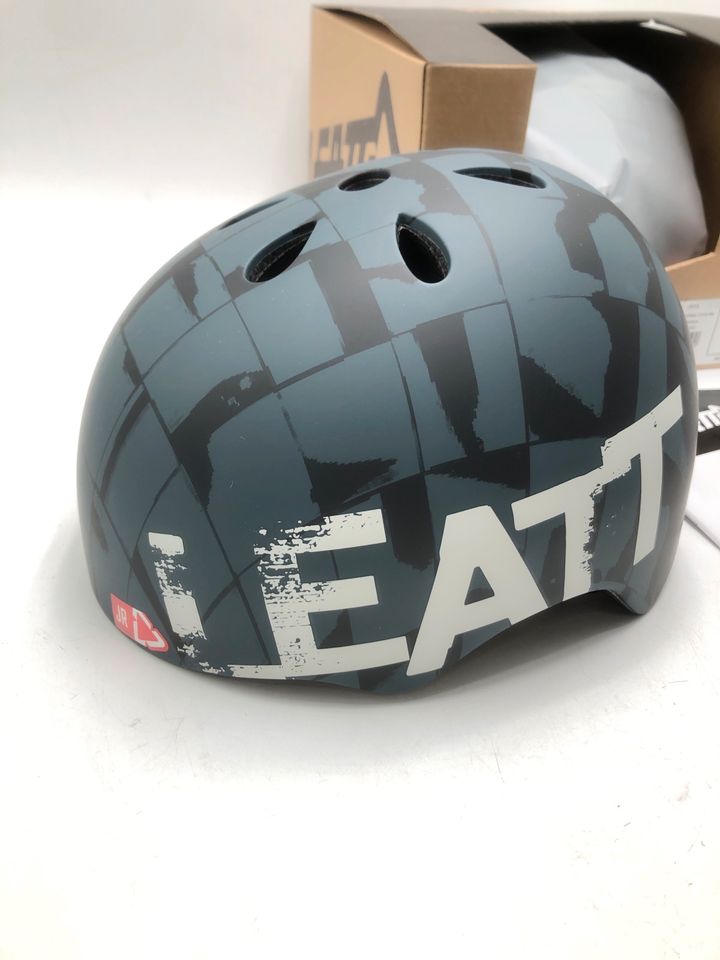 Leatt Urban 1.0 V22 JR Kinder Helm Fahrradhelm Gr. 50-54 MTB BMX in Köln