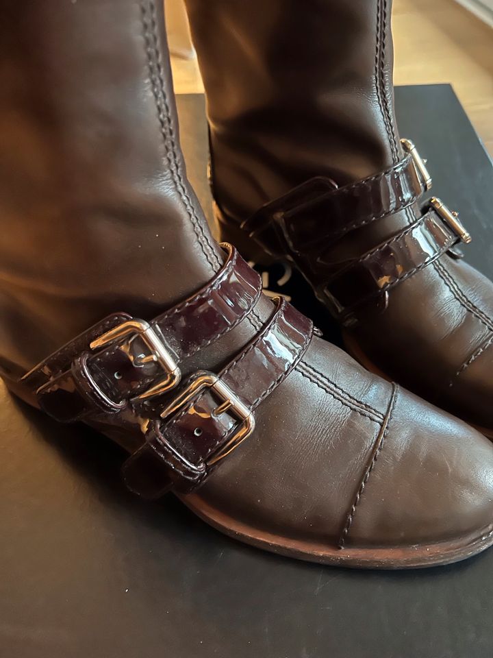 Stiefel von Dolce & Gabbana Gr. 38 braun in Glinde