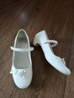 Weiße, schicke Schuhe Nordrhein-Westfalen - Lemgo Vorschau