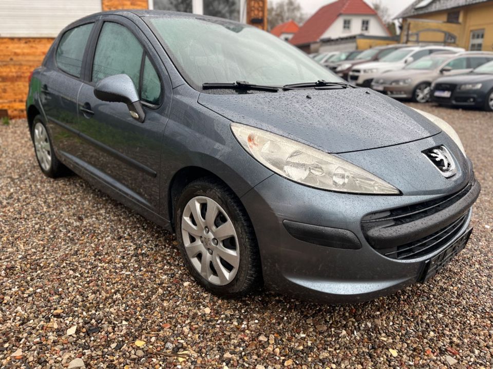 Peugeot 207 1.6 HDI Filou Lim.'Klima'Euro4*Tüv:neu in Kiel