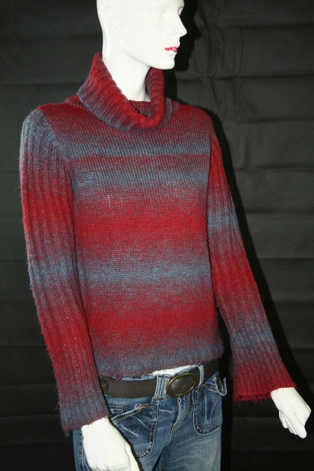 Toller Strickpulli Rollkragen Gr L  rot blau in Oberaurach