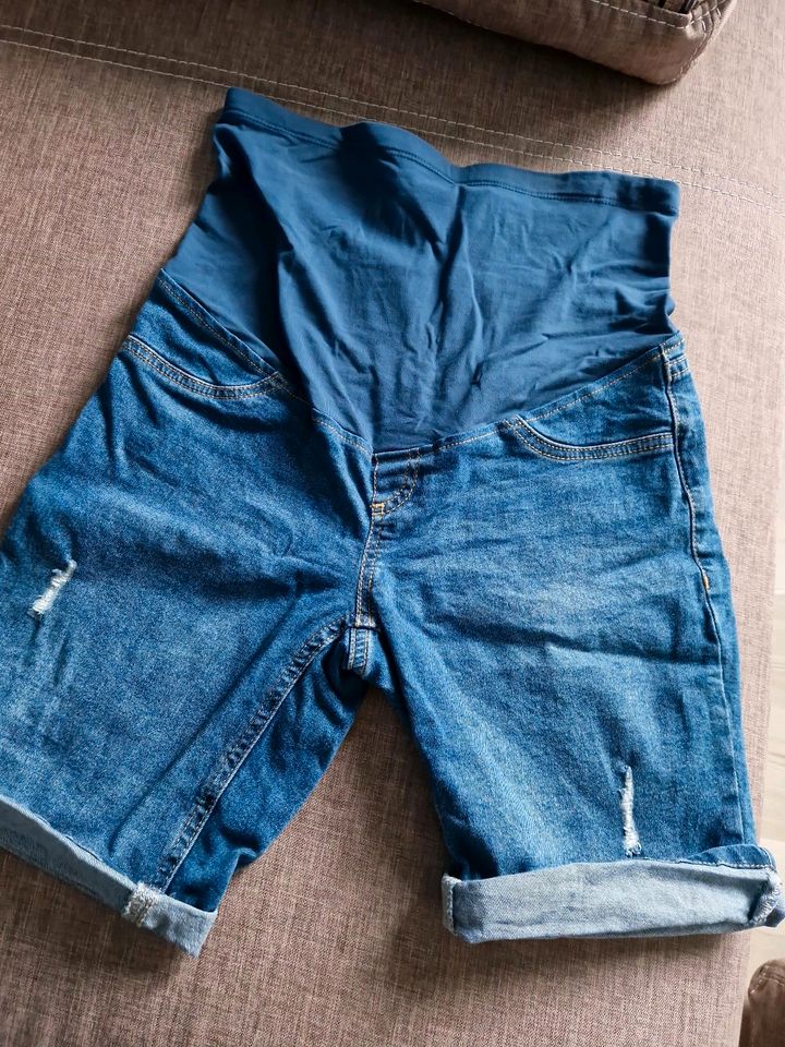 Kurze Umstandsjeans, Umstandsmode S/M in Ludwigshafen