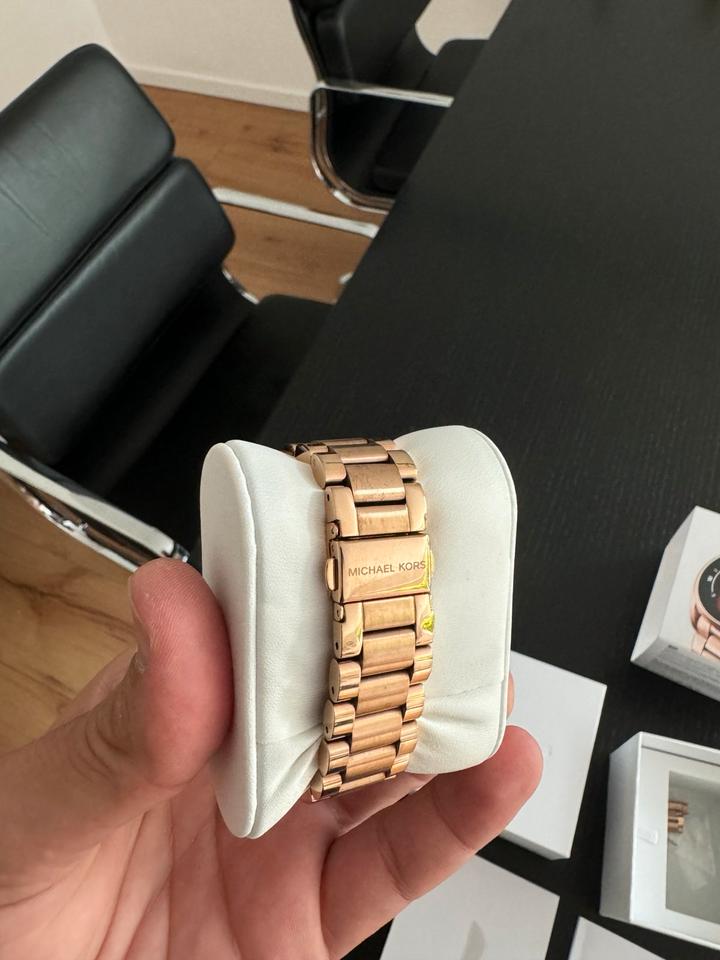 Michael Kors Smartwatch Gold Android DW10M2 in Bielefeld Ubbedissen Telefon gebraucht kaufen kleinanzeigen