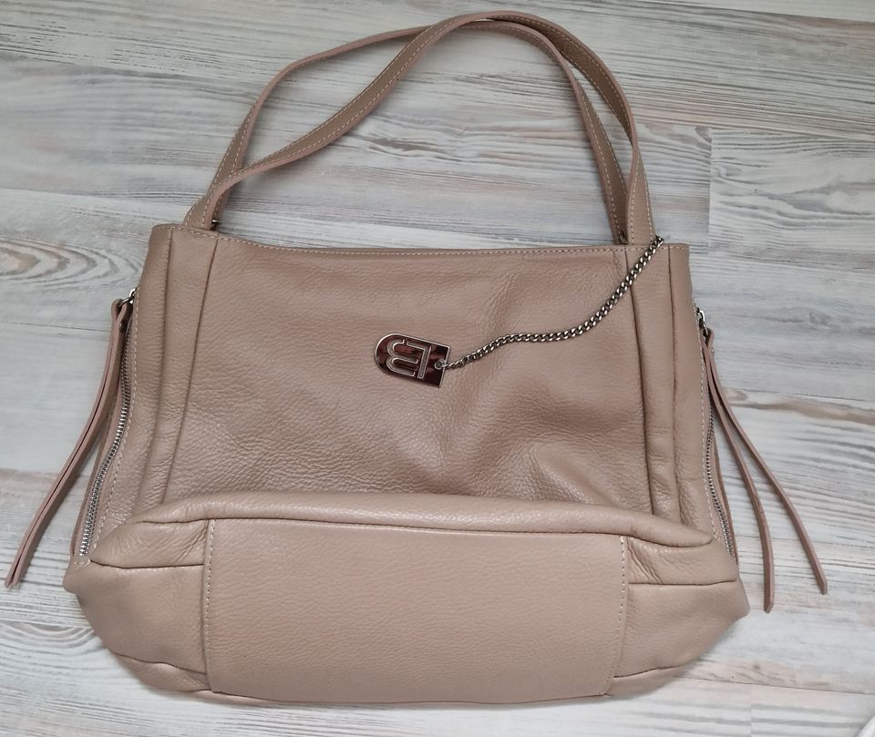 Designer Tasche v. Lucca Baldi, neu, Schultertasche, top Leder in Flensburg