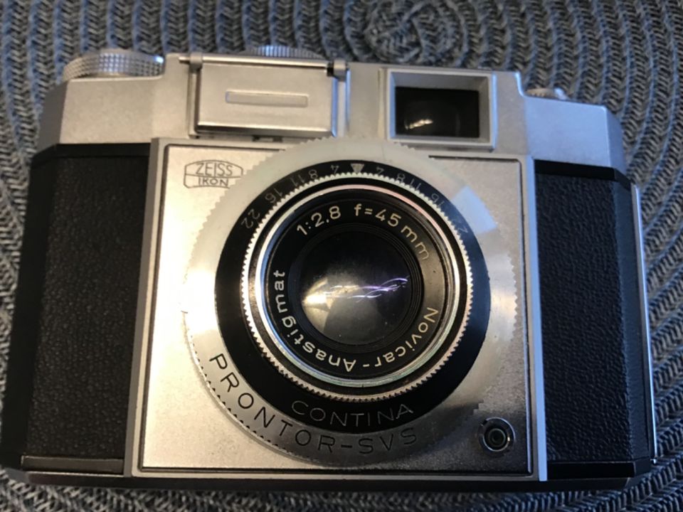 Zeiss Ikon Prontor SVS Vintage Kamera mit Tasche in Bad Oeynhausen