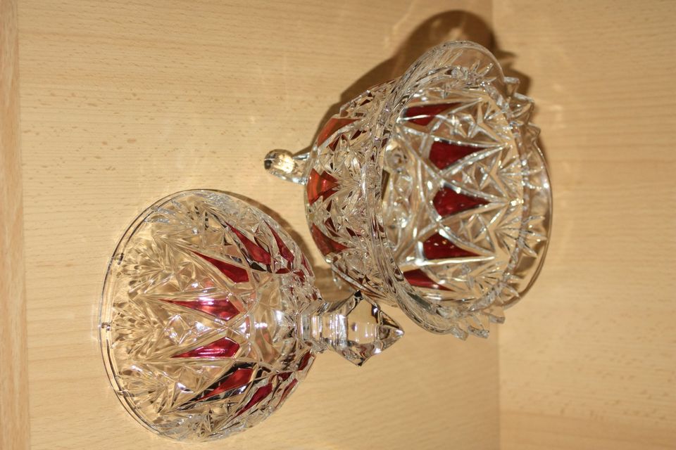 Bonboniere Echt Bleikristallglas, Annahütte, Schale mit Deckel in Haan