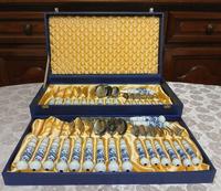 Besteckset Motiv Zweibelmuster mit Porzellangriffe Vintage DDR Berlin - Reinickendorf Vorschau