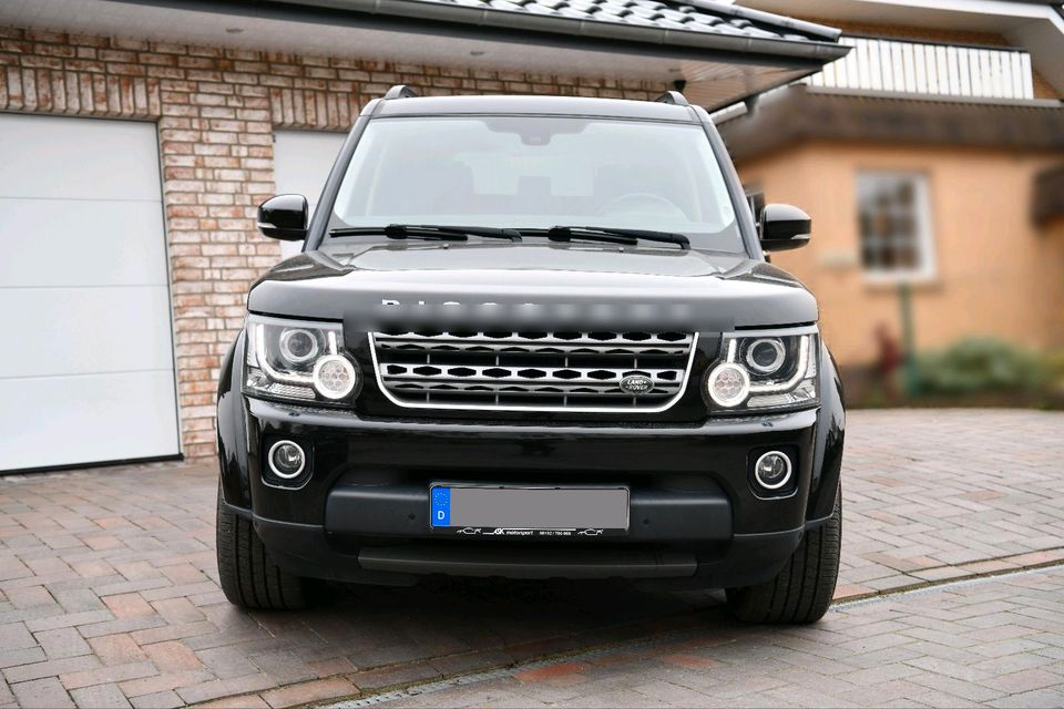 Land Rover Discovery 3.0 V6 SE /AHK 3,5t /7-Sitzer/Leder in Bremerhaven