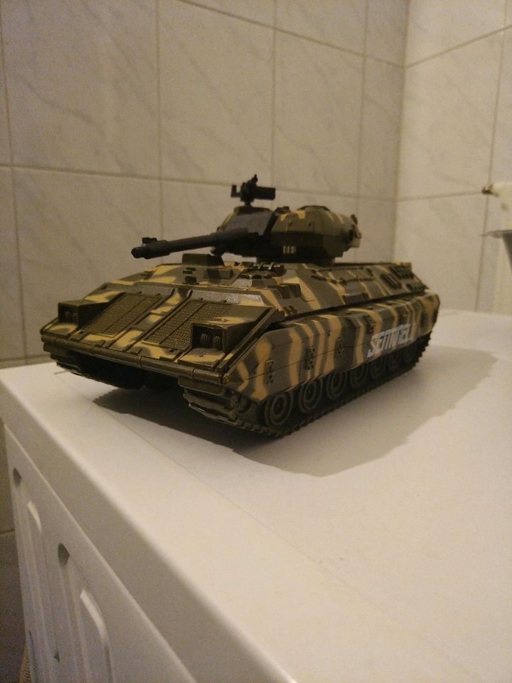 Spielzeug-Panzer Militär für Kinder in Dortmund