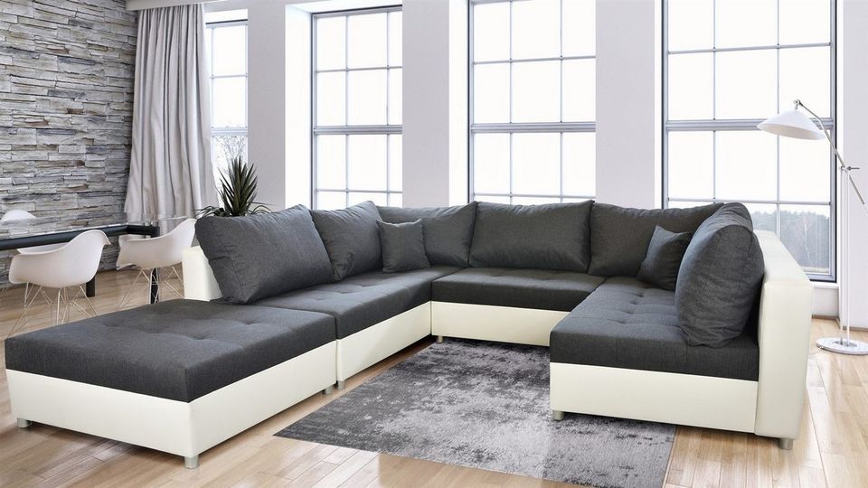 Neu & original verpackt Wohnlandschaft Sofa mit Bettkasten in Bad Nauheim