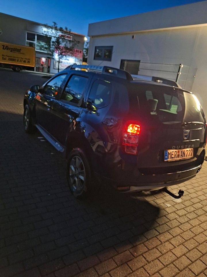 Dacia duster zu verkaufen in Halle