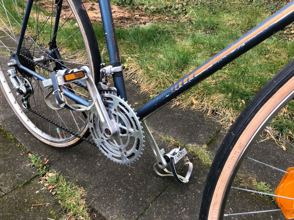 Gebrauchtes Vintage Rennrad mit Peugeot Rahmen in Bonn