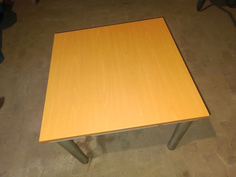 Wini Büro Tisch, Schreibtisch , 80 x 80 Buche Optik in Bodenwerder