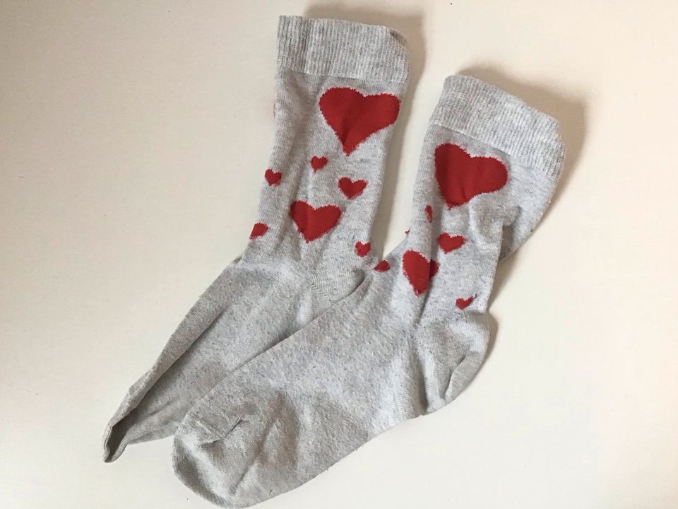 Happy Herz Socken Design witzig Valentinstag 38 39 in Ustersbach