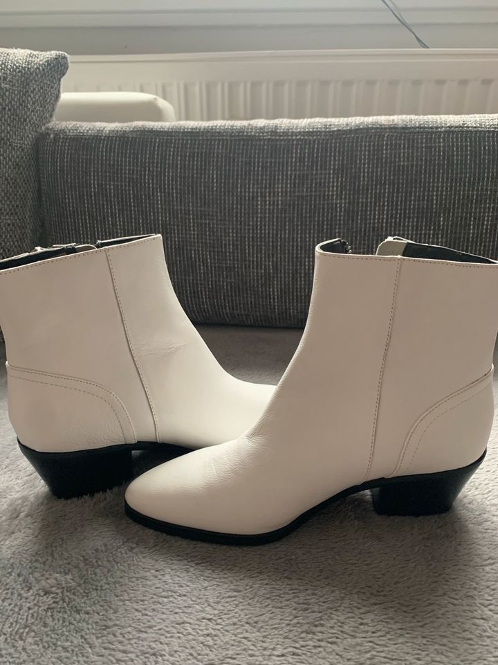 Damen Leder, Stiefeletten Schuhe,LiuJo .Größe 35/36 in Hamburg