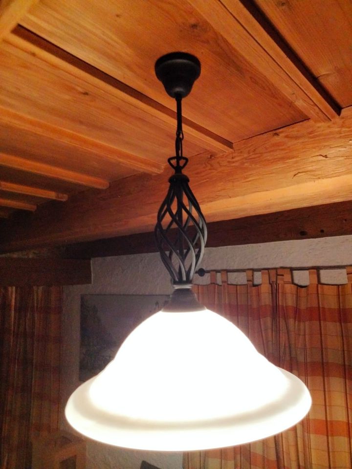 Lampenschirm in Winhöring