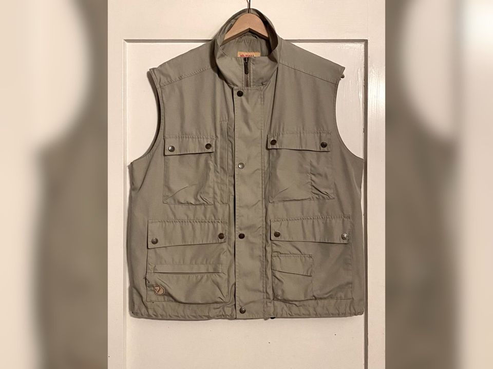 Fjällräven „Reporter SC Vest G-1000“ Outdoor Weste, grau, Gr. L in Heidelberg