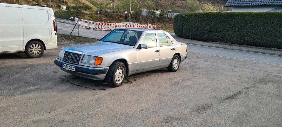 Mercedes Benz W124 in Bergneustadt