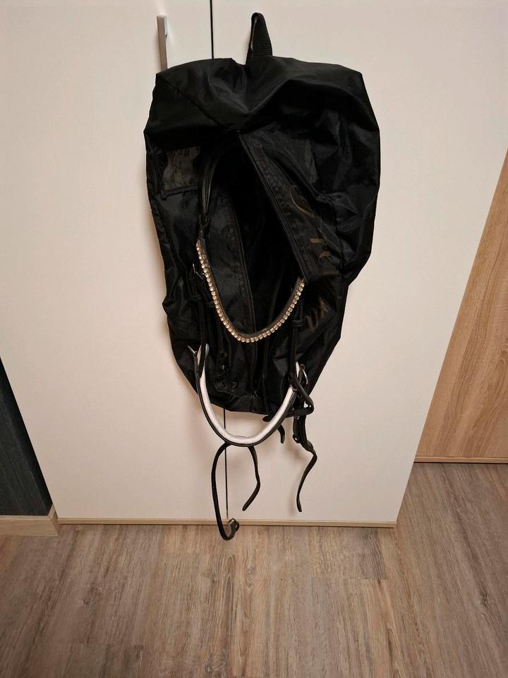 Premiera Trense Latina Schwedisch Rundgenäht schwarz Cob Vb in Cottbus