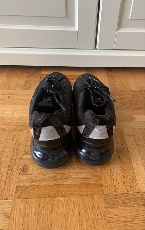 Nike Air Max MX-720-818 schwarz Größe 40 NEU in Hanau