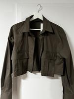 Khaki Crop Hemd Baden-Württemberg - Weissach Vorschau