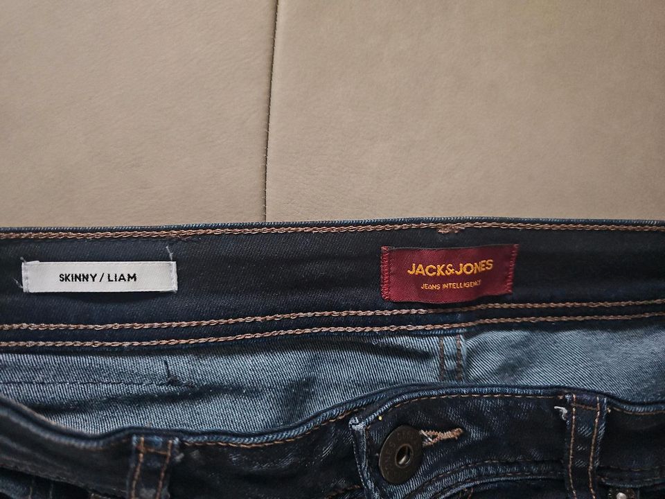 Jeans, Jack & Jones Skinny Liam Gr.30/32 in Wolfenbüttel