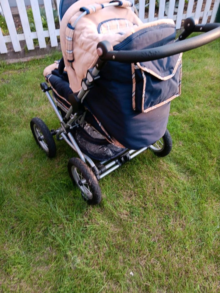 Kinderwagen komplett in Molbergen