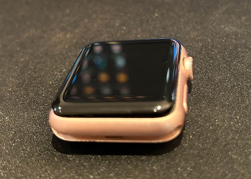 Apple Watch Series 1 42 mm defekt, Ersatzteil Smartwatch in Kattenes