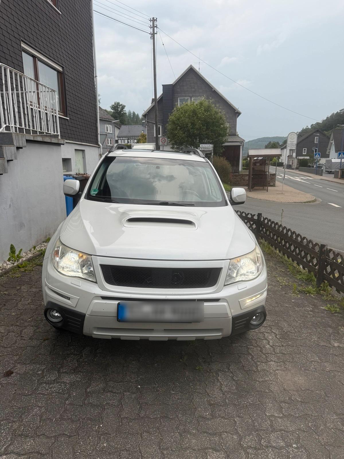 Abbildung des Autos Subaru Forster SH