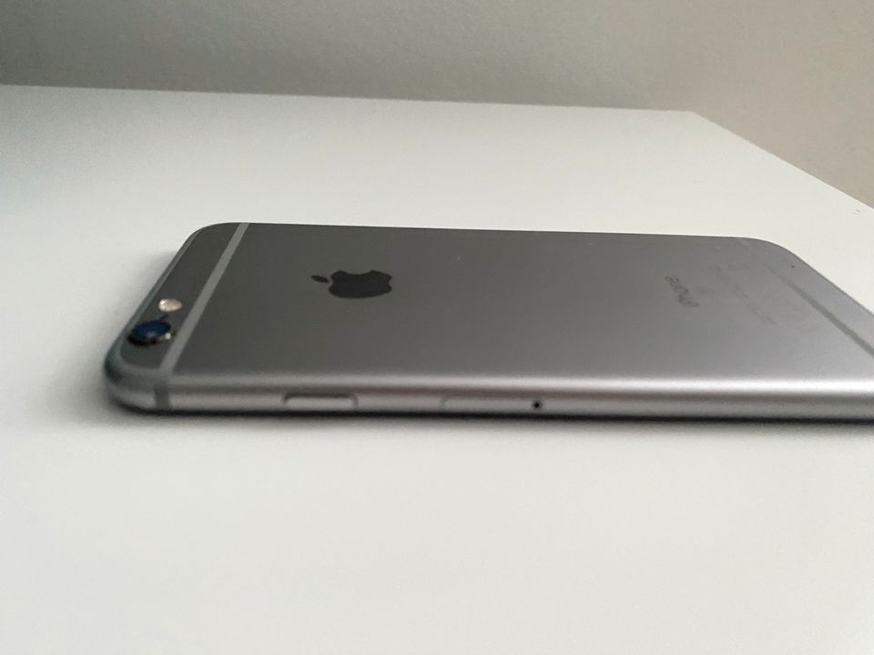 Iphone 6s 64 GB Speicher in Stuttgart