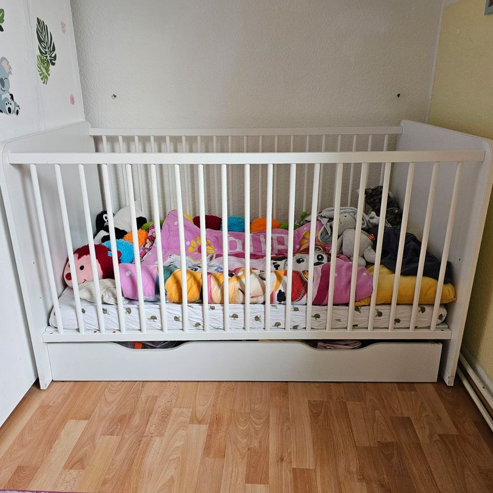 Babygitterbett / Juniorbett in Stralsund