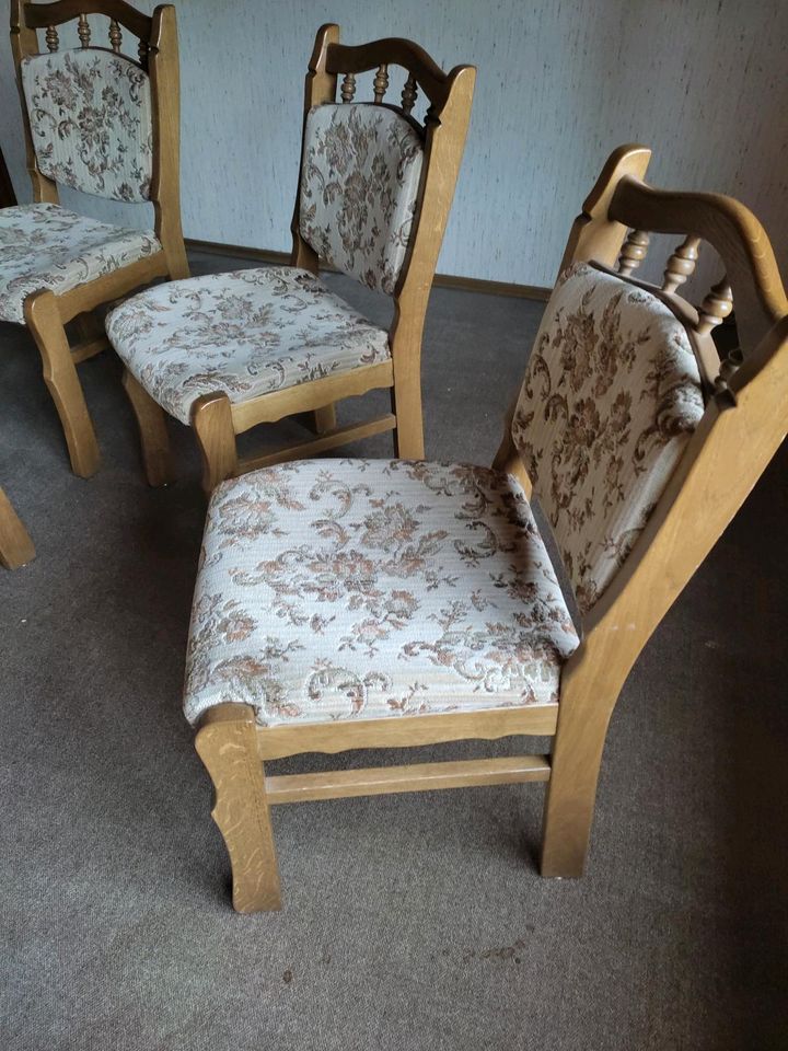 3 Stühle aus Haushaltsauflösung in Sulzfeld