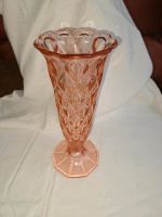 Vase aus rosa Glas , frühe 50iger Jahre Baden-Württemberg - Ulm Vorschau