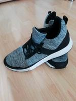 Herren Sneaker Schuhe Gr.45 h&m grau schwarz Bayern - Weiden (Oberpfalz) Vorschau