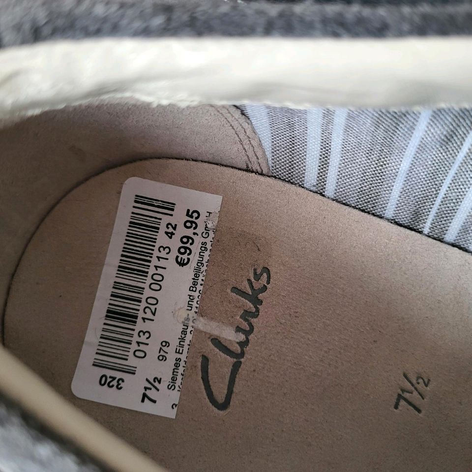 Neu Clarks 41/ leder /unisex /Damenschuhe /Herrenschuhe in Hanau