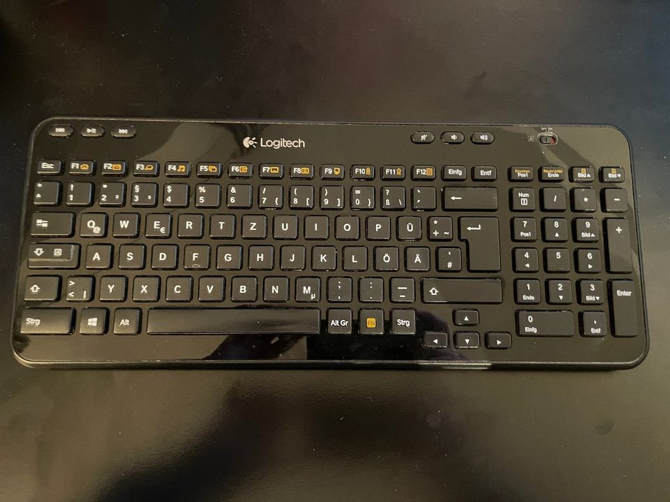 Logitec K360 kabellose Tastatur in München