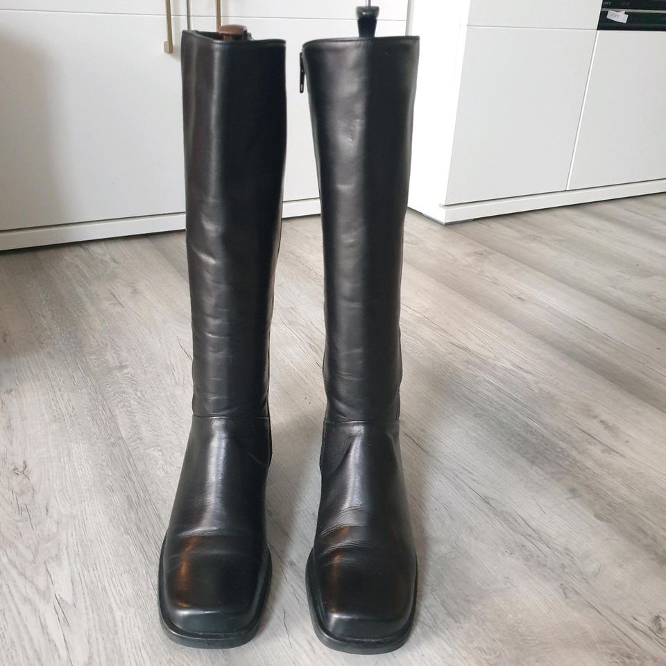 Gabor Lady Damen Stiefel Gr, 38 Echtleder schwarz in Kiel