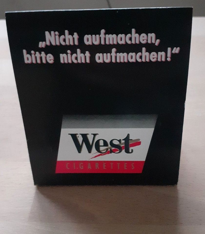 Nicht aufmachen, bitte nicht...! WEST Tabak Zündholzspender 80er in Nortorf