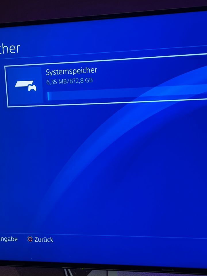 PS4 Pro 1TB in Schwarzheide