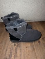 Dije Lammfell Boots Winterschuhe Schuhe Winterstiefel UGG Wolle Düsseldorf - Flingern Nord Vorschau