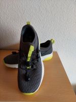 Sportschuhe Größe 35 Sneaker Turnschuhe Brandenburg - Beelitz Vorschau