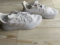 Adidas Sneaker weiß cloadfoam Gr. 41 1/3 neu Nordrhein-Westfalen - Neukirchen-Vluyn Vorschau