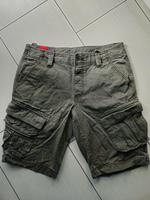 kurze Hose Herren Größe 52 dunkelgrün edc Sachsen - Riesa Vorschau
