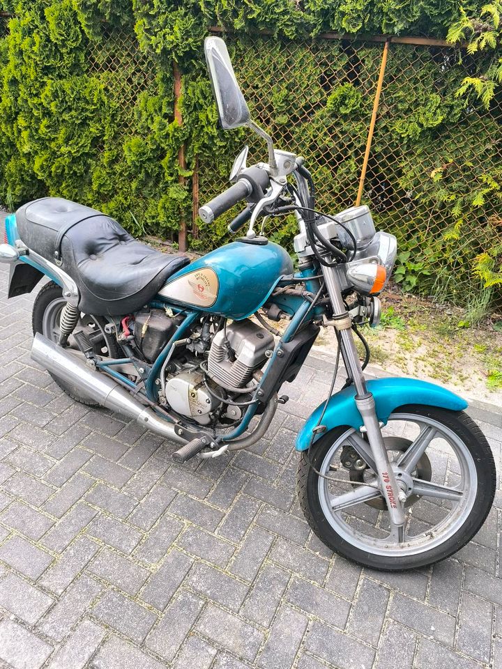 Hyosung GA 125 Ersatzteilspender oder Bastlerobjekt in Berlin