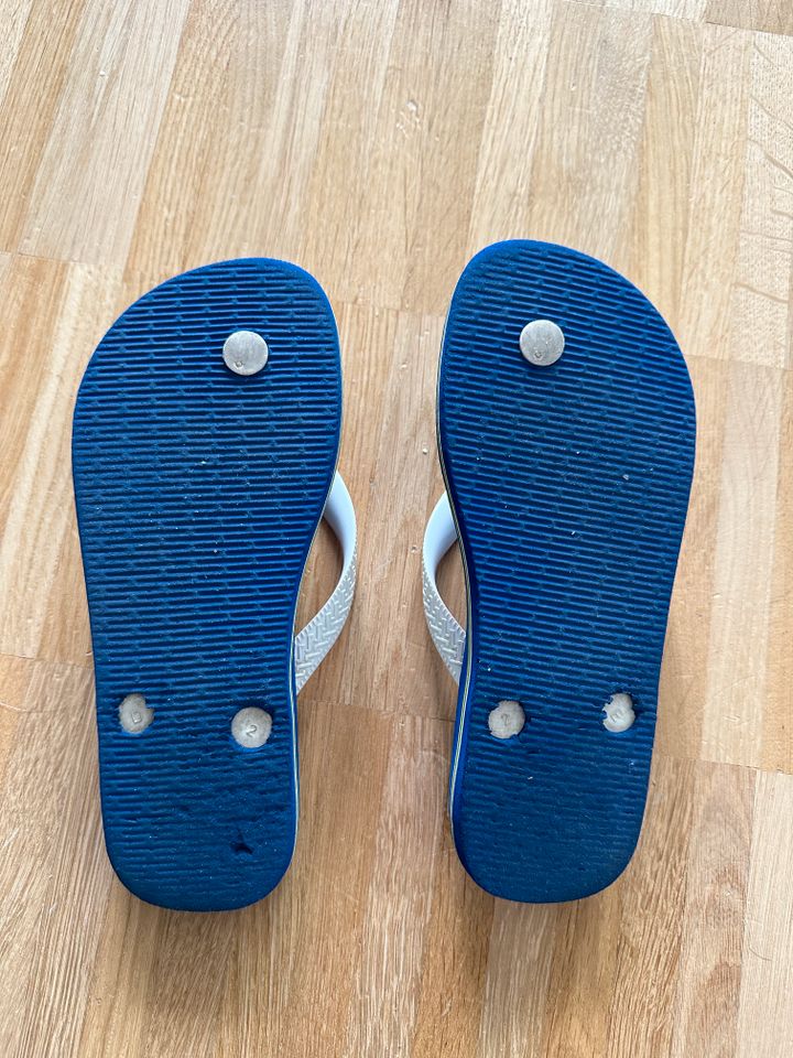 Flip Flops Havaianas Gr. 33-34 in Germering