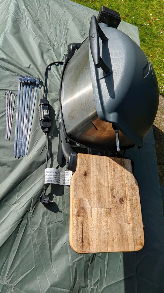 Weber Q 1400, Drehspieß, Roteserie, Holz Ablagefläche, Q 200 in Dormagen